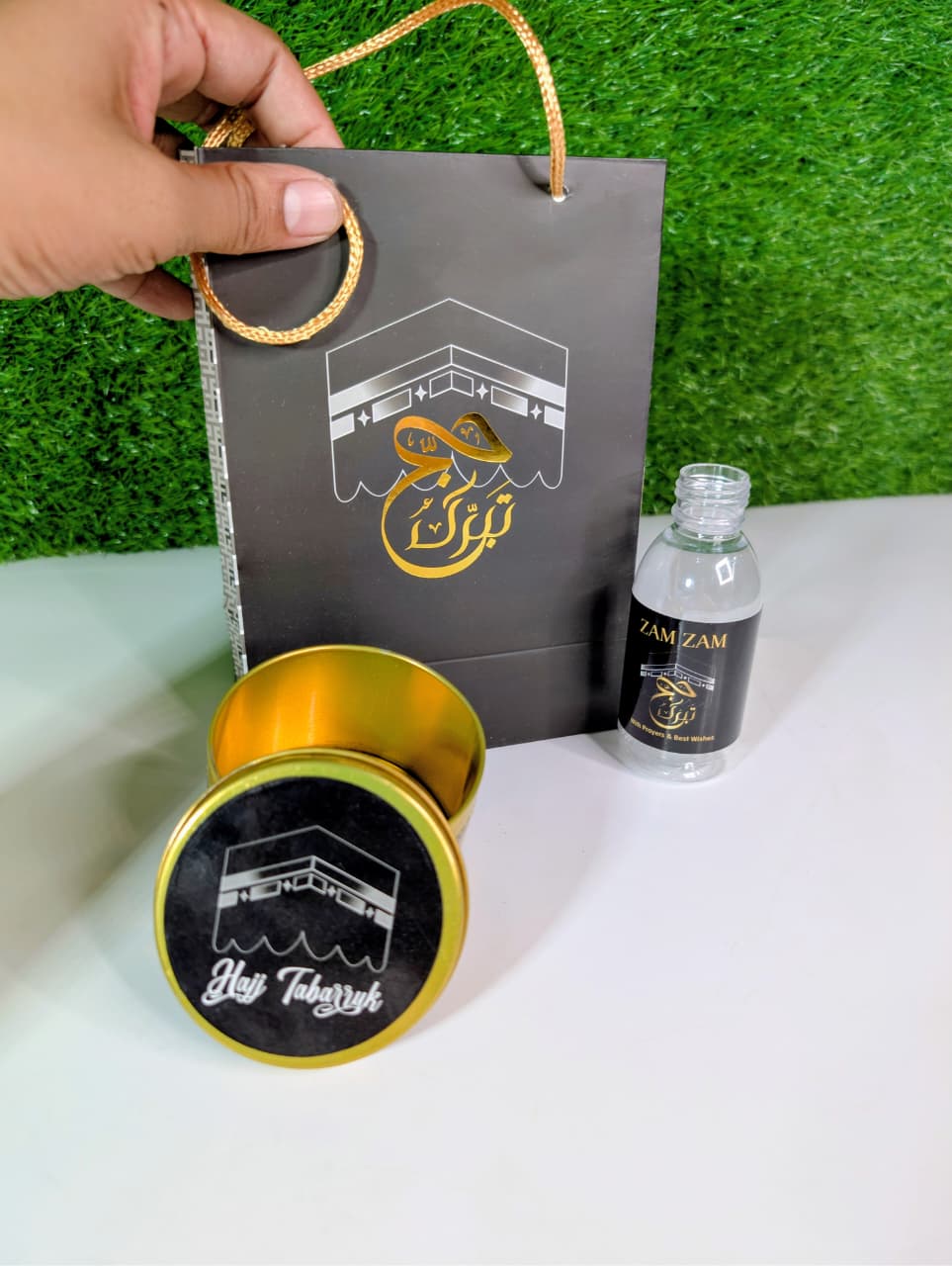 Hajj Small Set Tabarruk Packing (Golden)